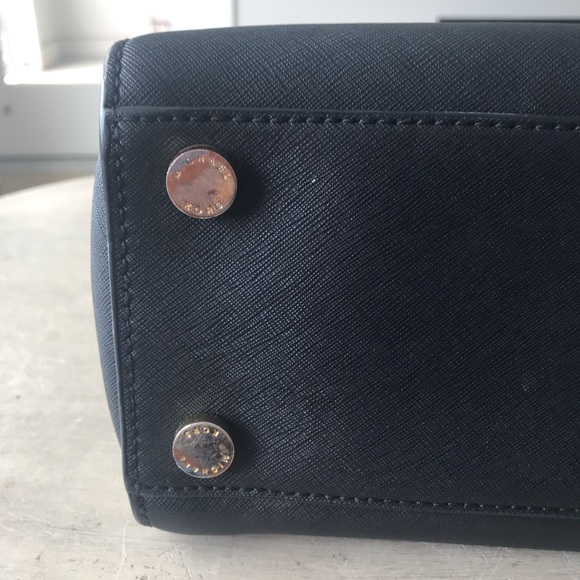 Michael Kors Handbag - Picture 3 of 3